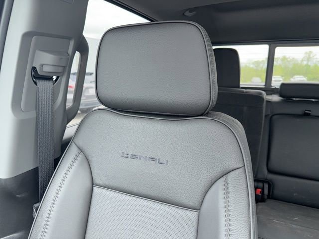 Used 2024 GMC Sierra 1500 Denali w/ Technology Package AWD/4WD image 59