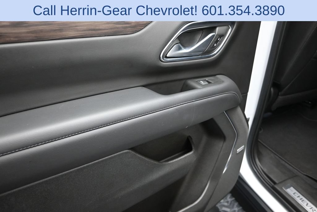 Used 2022 Chevrolet Tahoe Z71 w/ Off-Road Capability Package AWD/4WD image 15