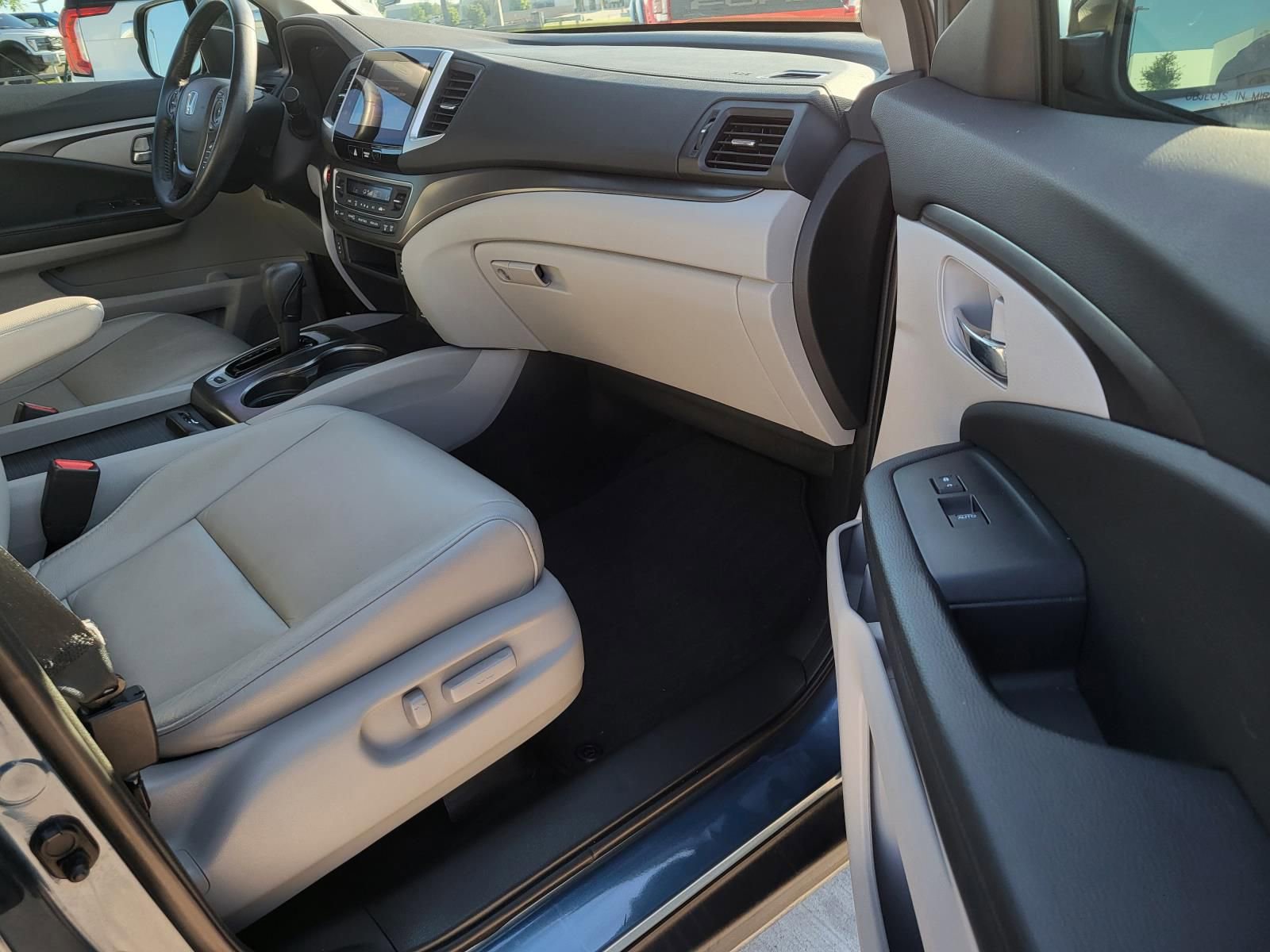 Used 2016 Honda Pilot EX-L image 7