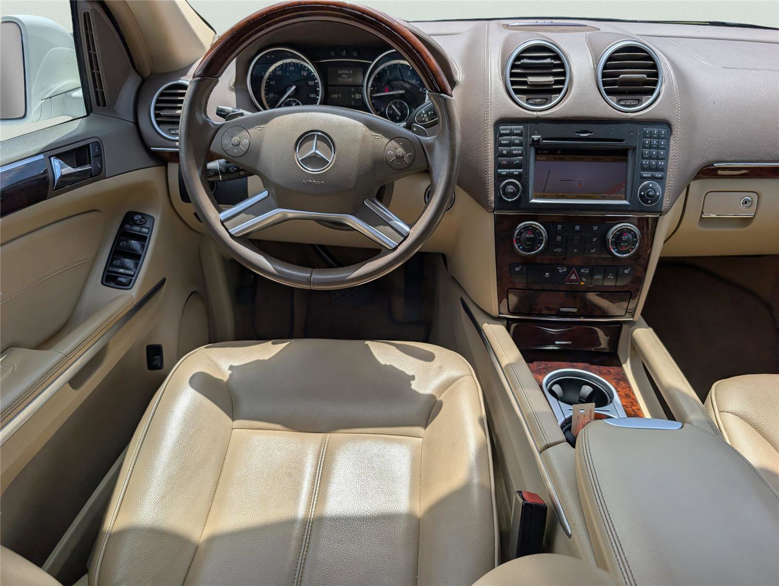 Used 2012 Mercedes-Benz GL 320 BlueTEC 4MATIC image 25