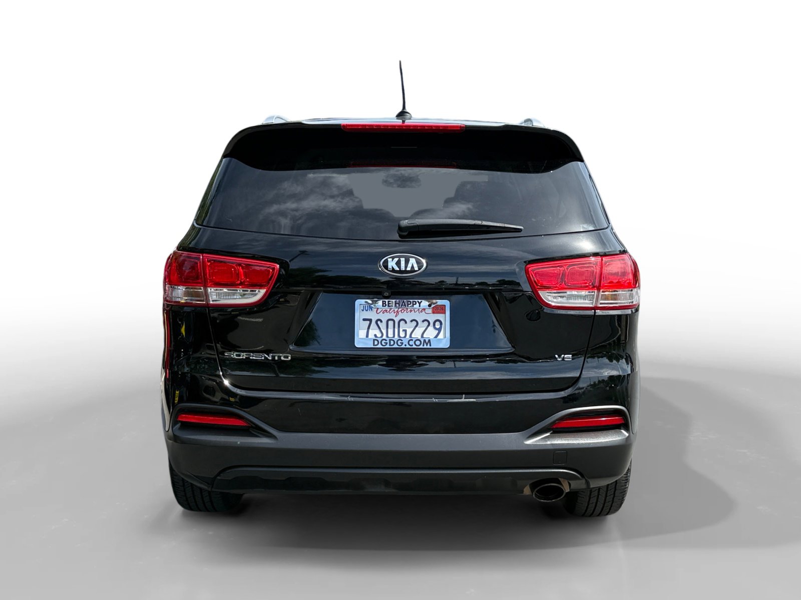 Used 2017 Kia Sorento LX image 4