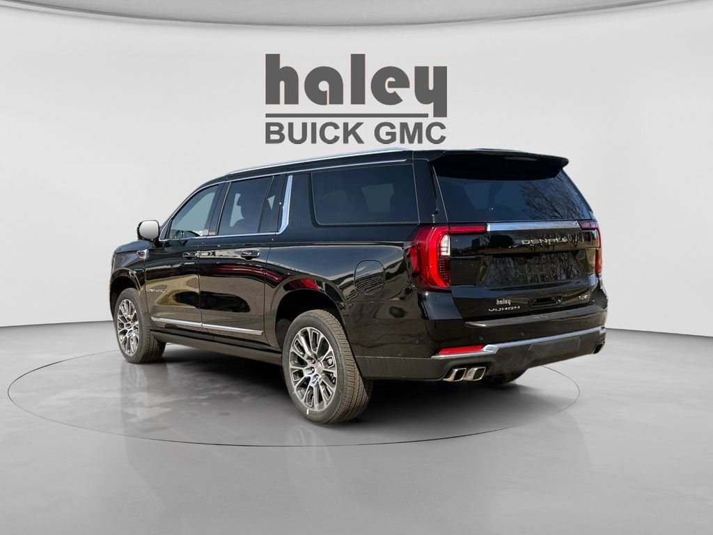 New 2026 GMC Yukon XL Denali w/ Sun & Power Step Package AWD/4WD image 3