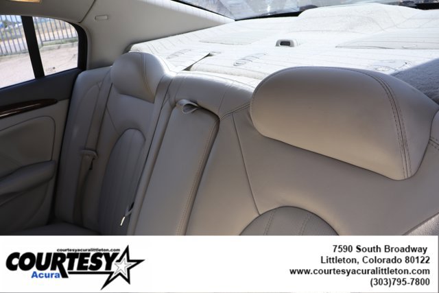 Used 2010 Buick Lucerne CXL FWD image 25