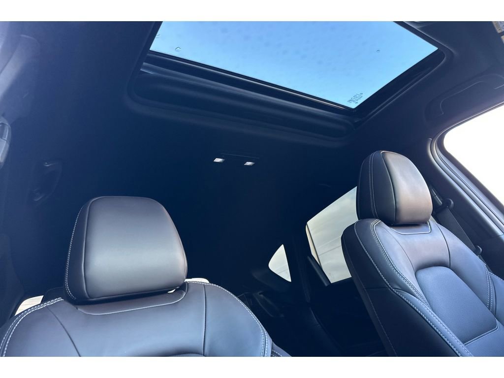 Certified 2025 MAZDA CX-5 Signature image 18