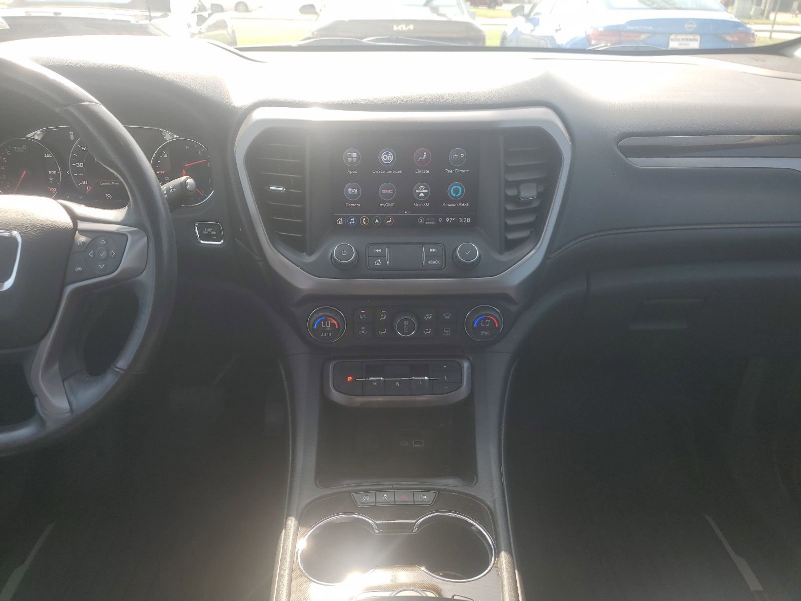 Used 2022 GMC Acadia AT4 w/ Technology Package AWD/4WD image 10