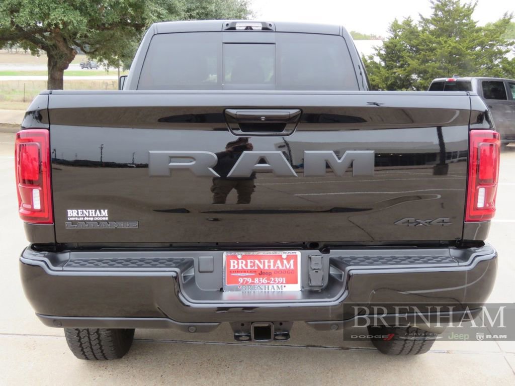 Used 2025 RAM 2500 Laramie w/ Night Edition image 5