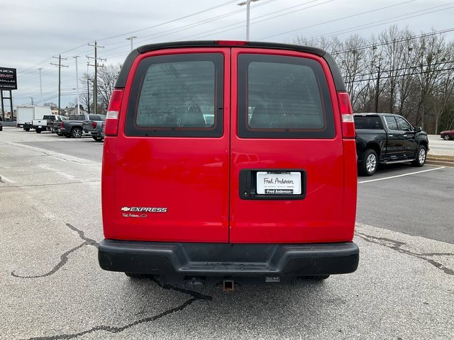 Used 2019 Chevrolet Express 2500 Extended w/ Communications Package image 20