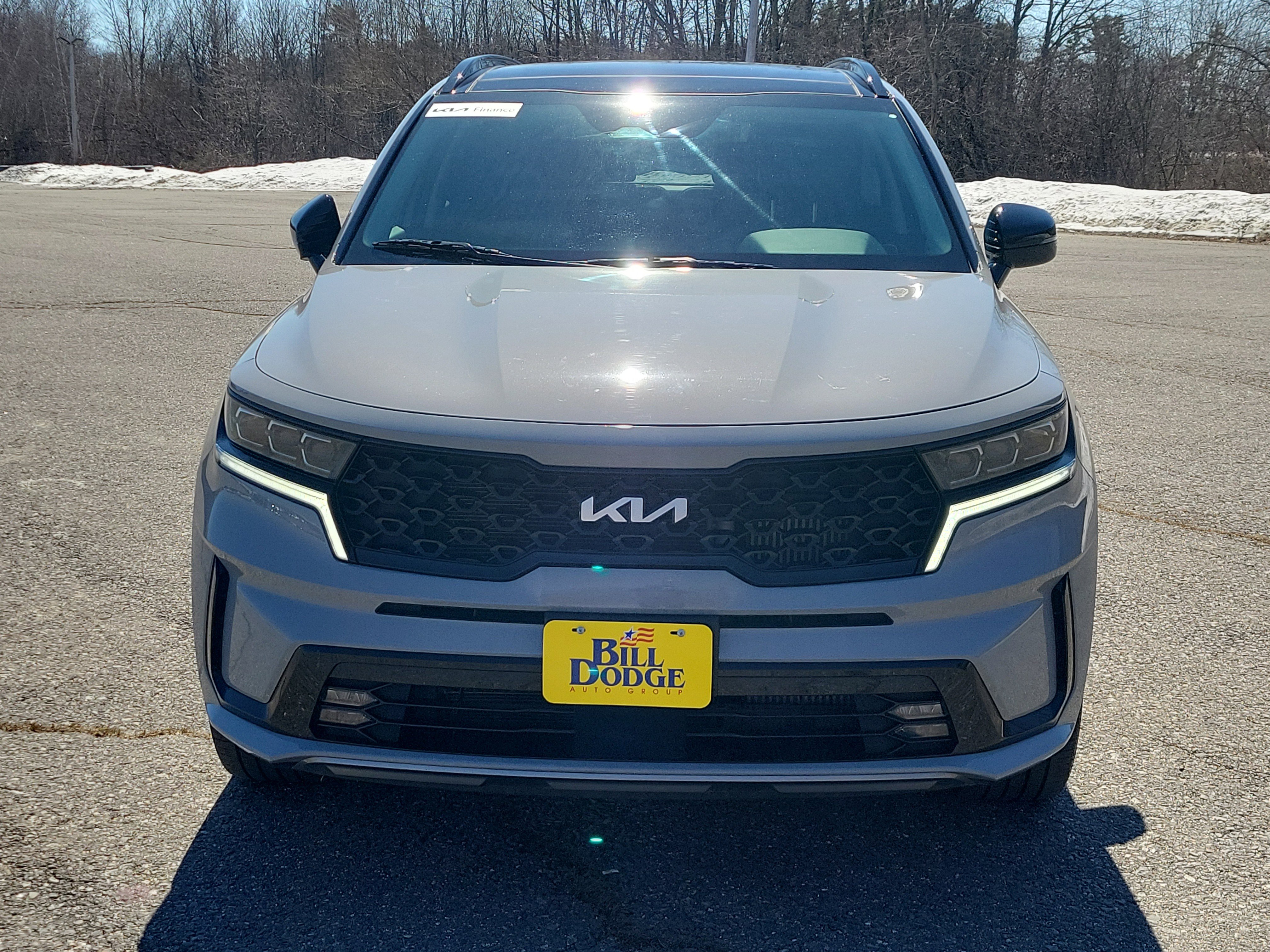 Used 2023 Kia Sorento SX image 2