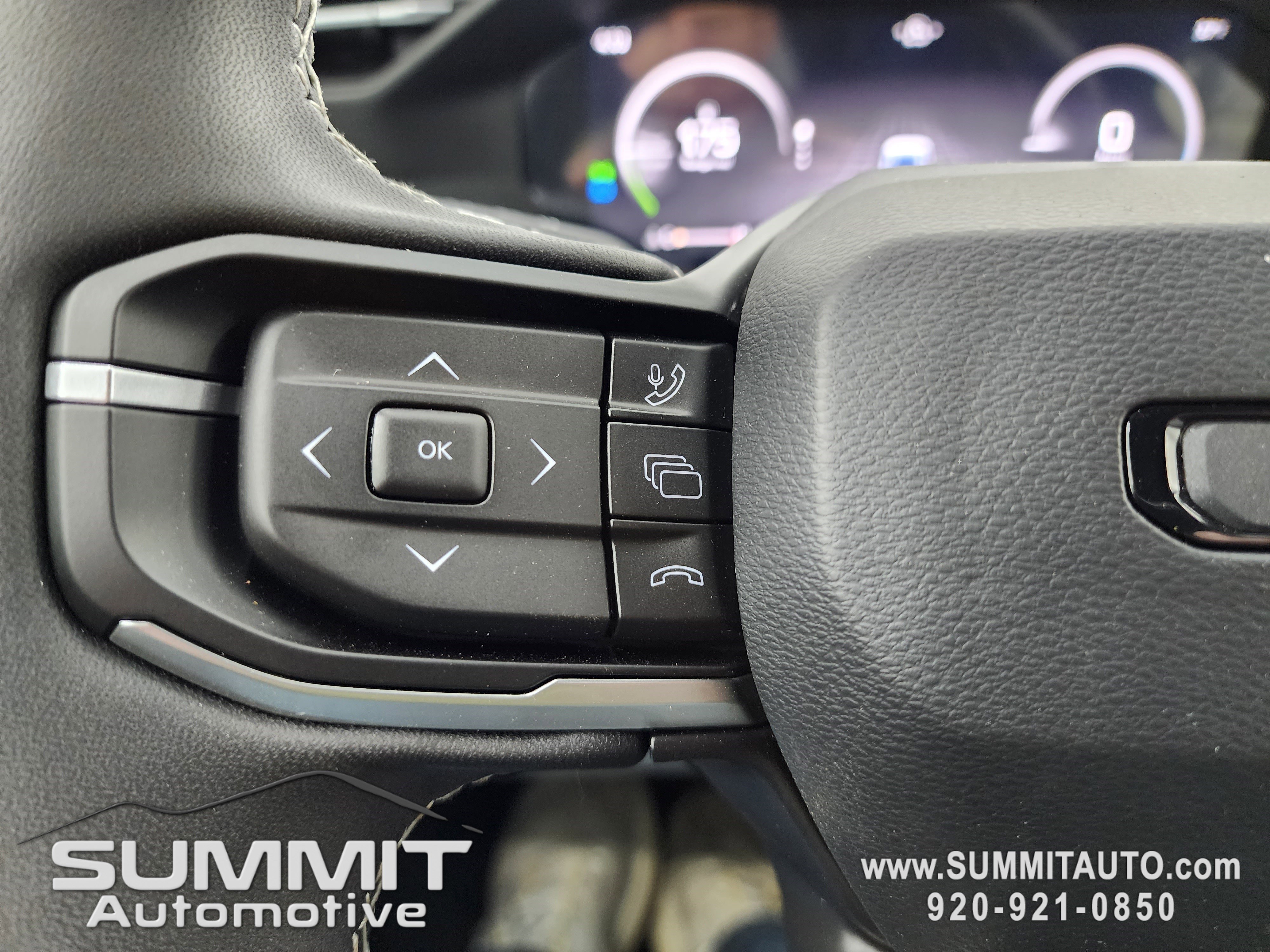 New 2026 Jeep Cherokee Laredo image 18