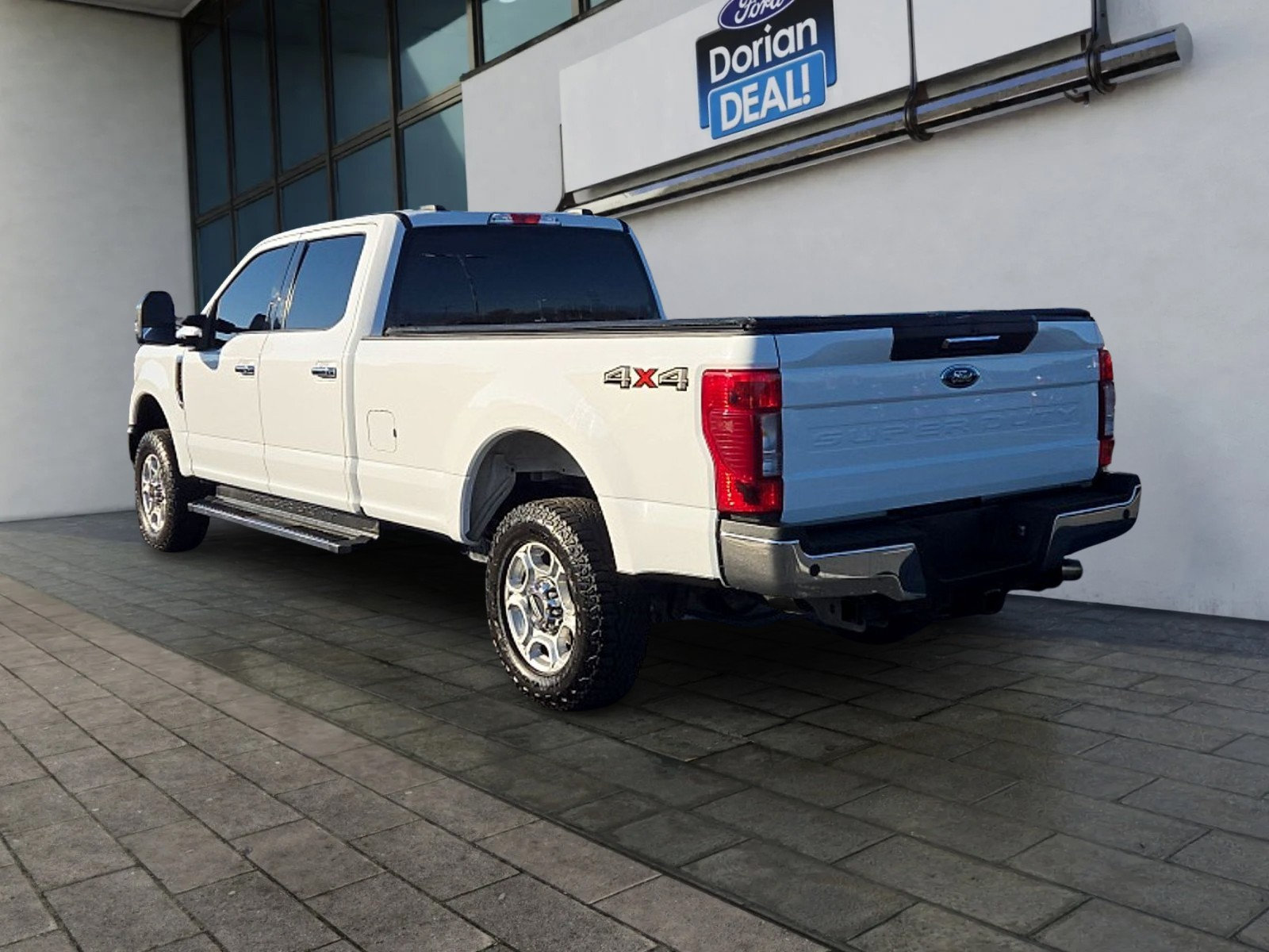 Used 2022 Ford F250 XLT w/ XLT Premium Package AWD/4WD image 5