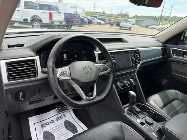 Used 2023 Volkswagen Atlas SEL Premium AWD/4WD image 24