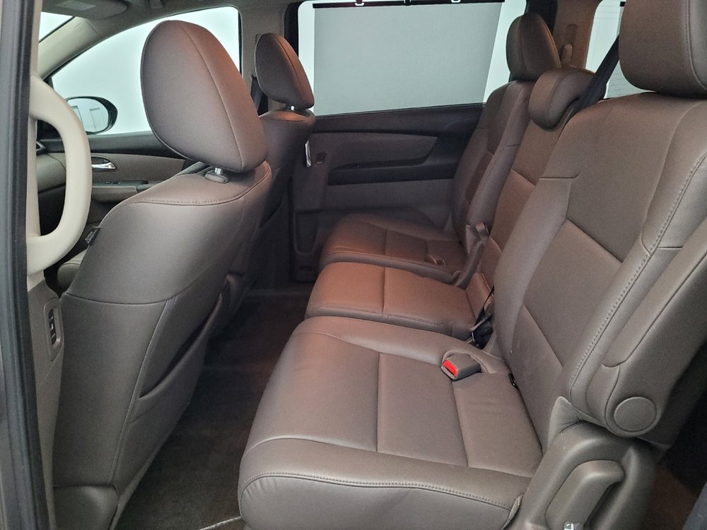 Used 2015 Honda Odyssey Touring Elite image 18