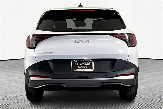 New 2026 Kia Sportage LX image 5