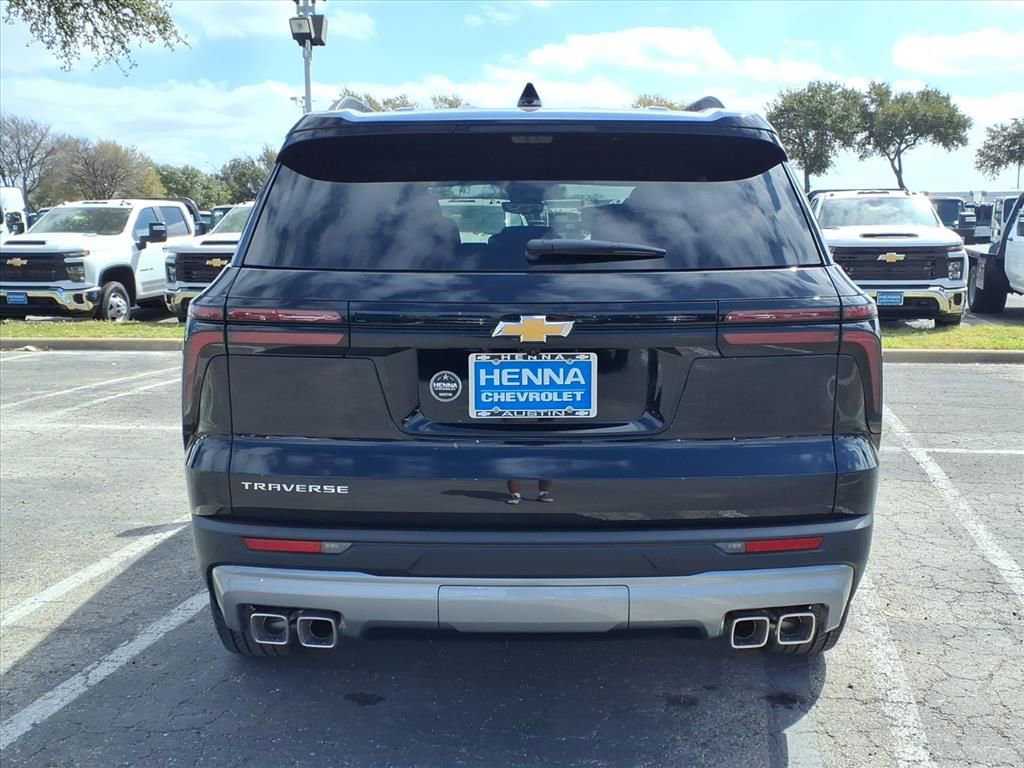 New 2026 Chevrolet Traverse LT w/ Driver Confidence Package image 9