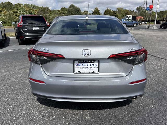 Used 2022 Honda Civic Sport image 4