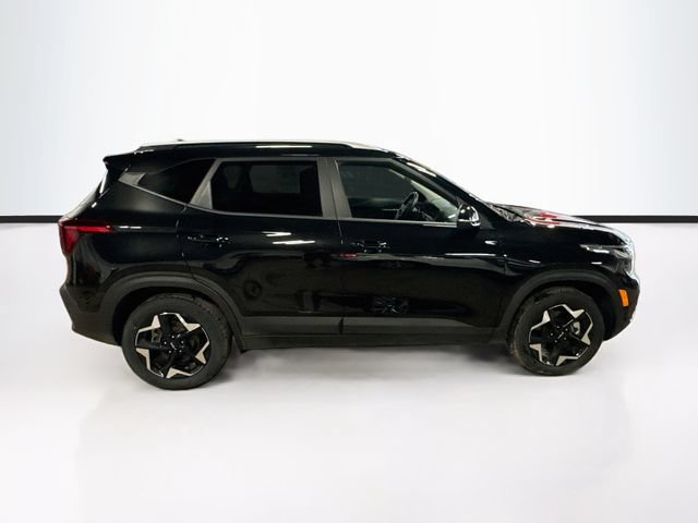 Used 2025 Kia Seltos S AWD/4WD image 8