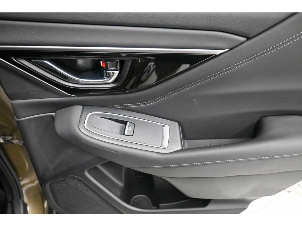 Used 2021 Subaru Outback Limited XT image 19