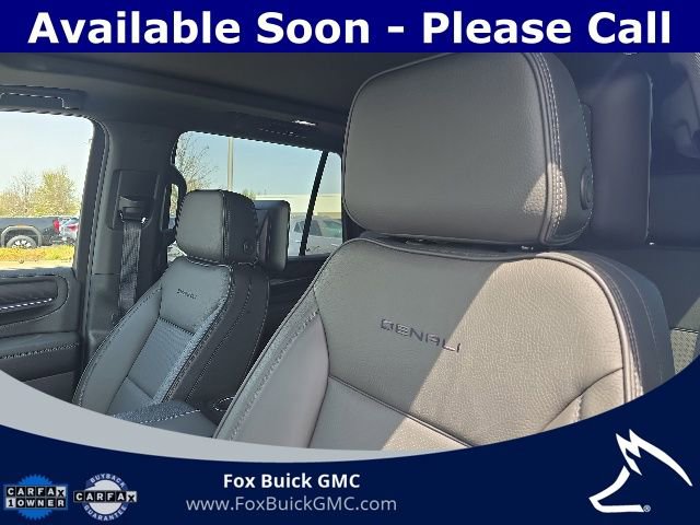 Used 2024 GMC Yukon Denali w/ Advanced Technology Package AWD/4WD image 10