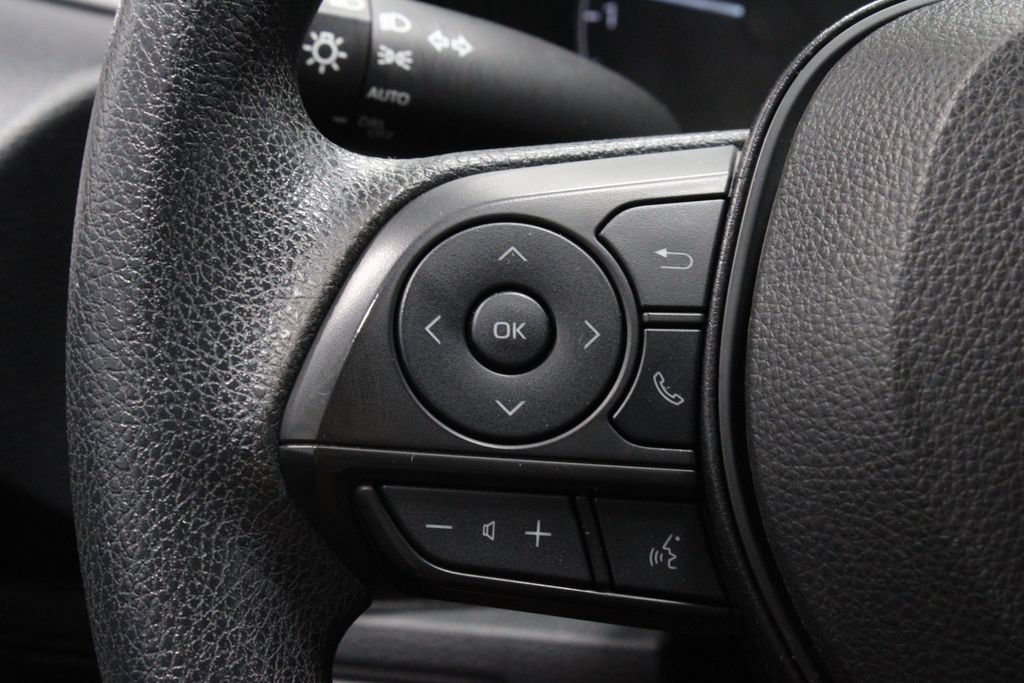 Used 2024 Toyota Corolla LE FWD image 19