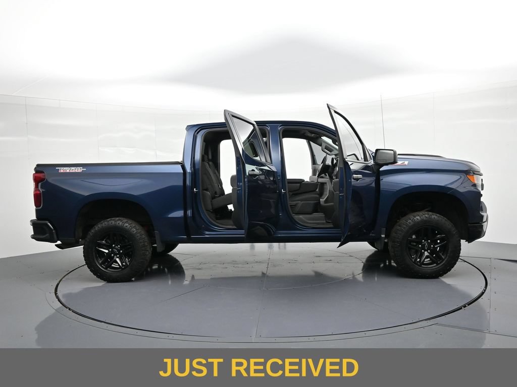 Used 2023 Chevrolet Silverado 1500 Custom Trail Boss AWD/4WD image 30