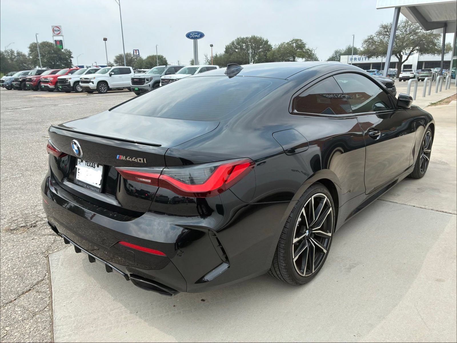Used 2022 BMW M440i Coupe w/ Shadowloine Package RWD image 12