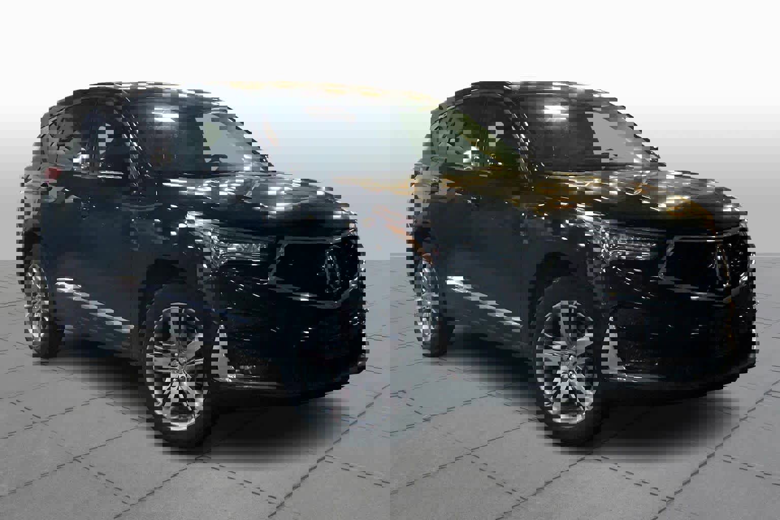 Used 2020 Acura RDX AWD w/ Advance Package image 2