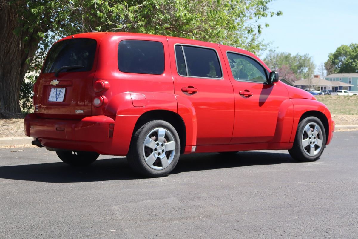 Used 2011 Chevrolet HHR LS image 5