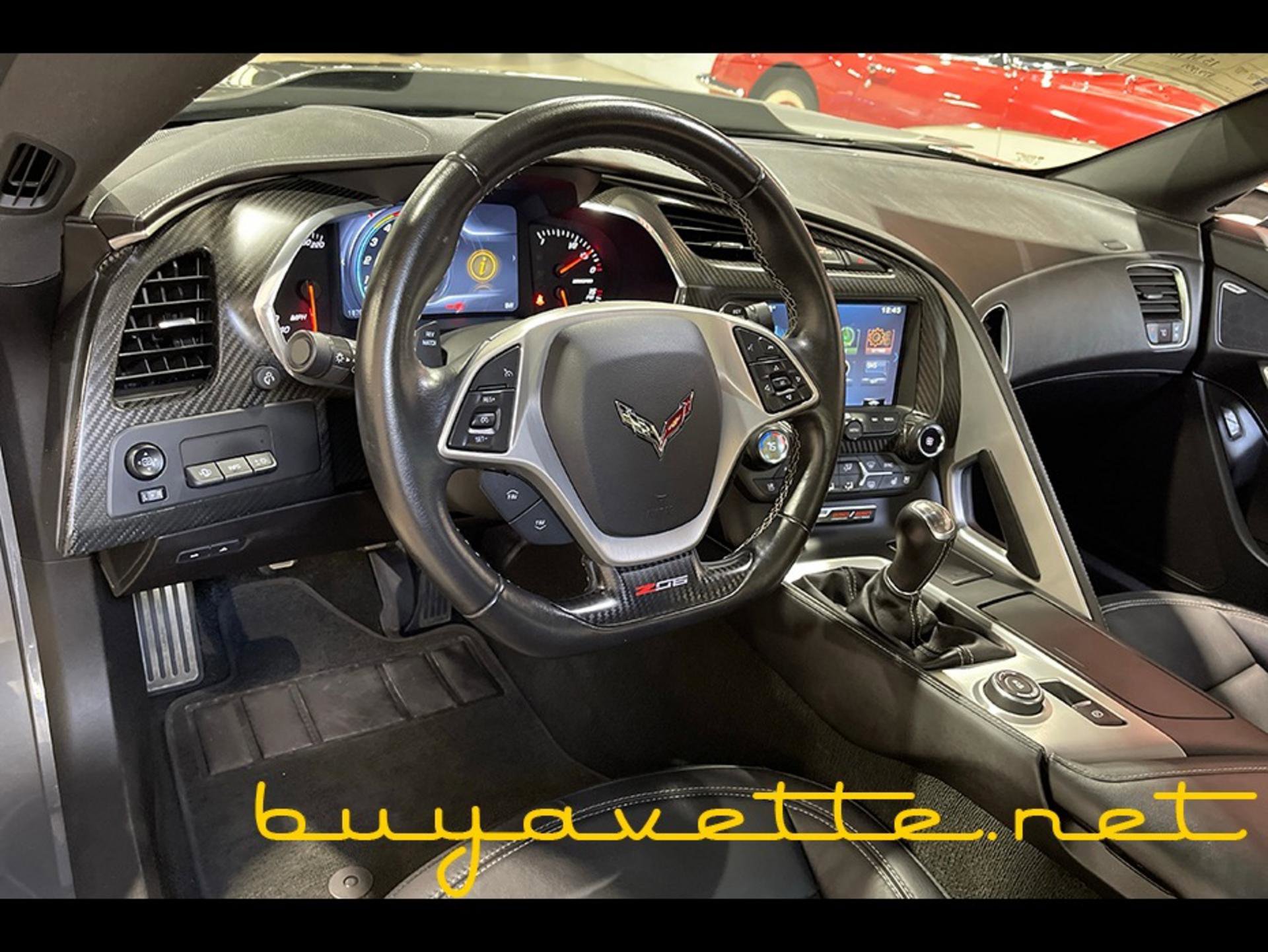 Used 2015 Chevrolet Corvette Z06 w/ 2LZ Preferred Equipment Group image 13