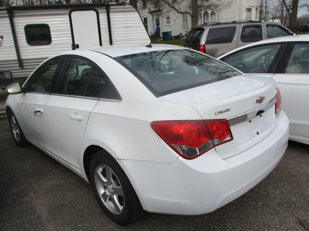 Used 2012 Chevrolet Cruze LT FWD image 5