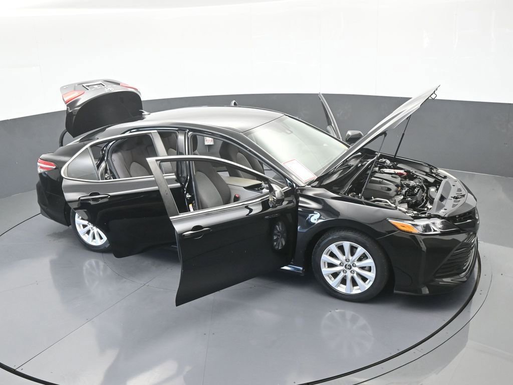 Used 2019 Toyota Camry LE image 69
