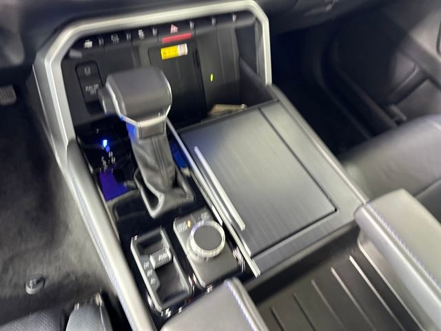 Used 2024 Toyota Tundra Platinum image 26