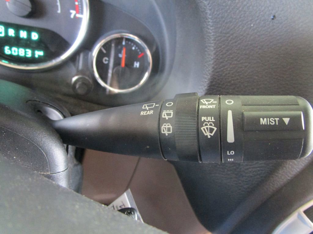 Used 2017 Jeep Wrangler Unlimited Sahara w/ Connectivity Group image 33