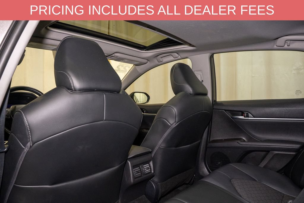 Certified 2022 Toyota Camry XSE FWD image 8