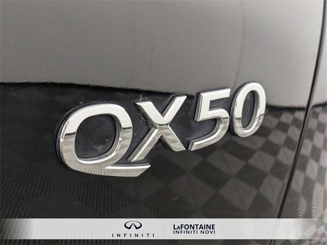 Used 2019 INFINITI QX50 Luxe image 10