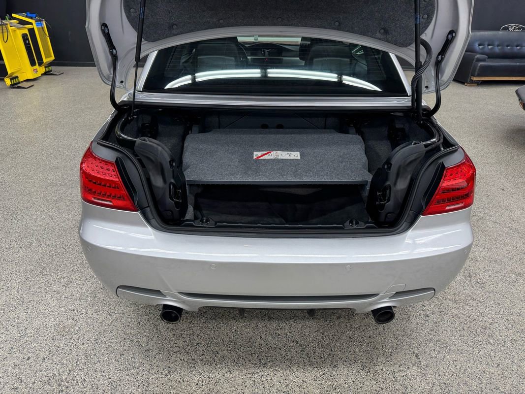Used 2011 BMW 335is Convertible RWD image 17