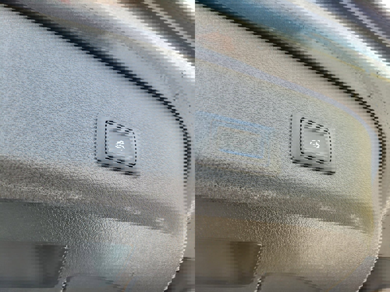 Used 2015 Audi Q7 3.0T S line Prestige w/ Sport Edition image 12