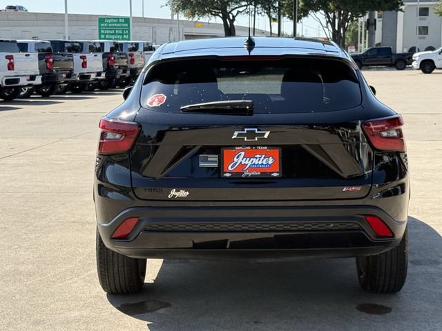 Certified 2025 Chevrolet Trax RS w/ Sunroof Package FWD image 6