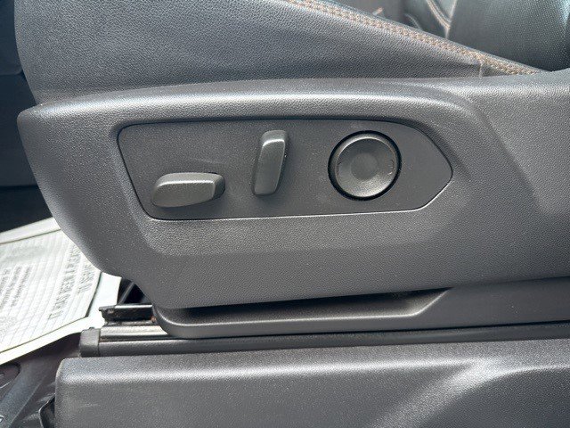 Certified 2023 GMC Sierra 1500 AT4 w/ AT4 Premium Package image 18