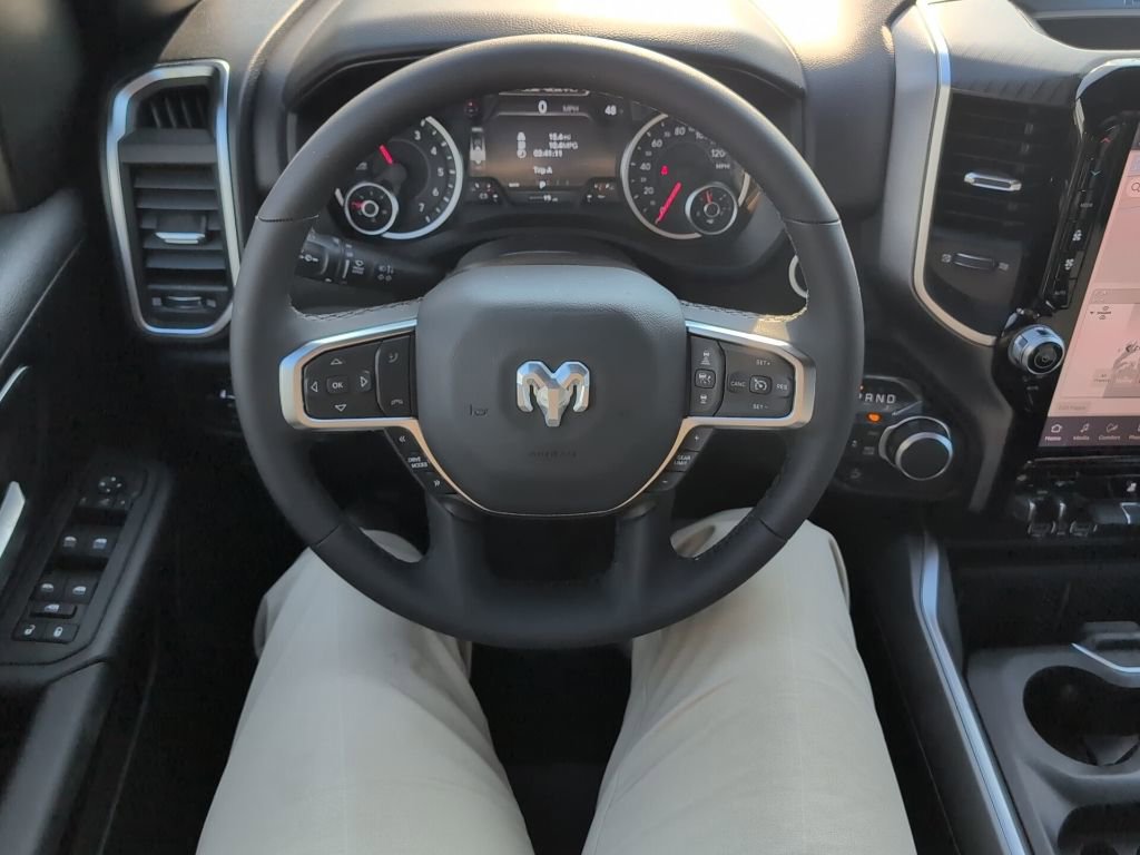 New 2026 RAM 1500 4x4 Crew Cab image 26