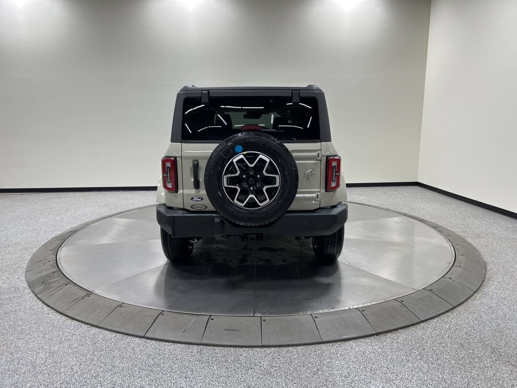 New 2026 Ford Bronco Outer Banks AWD/4WD image 7