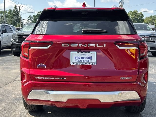 New 2026 GMC Terrain Denali w/ LPO, Black Badging Package AWD/4WD image 9