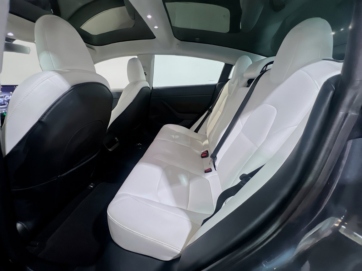 Used 2023 Tesla Model 3 Standard Range RWD image 17