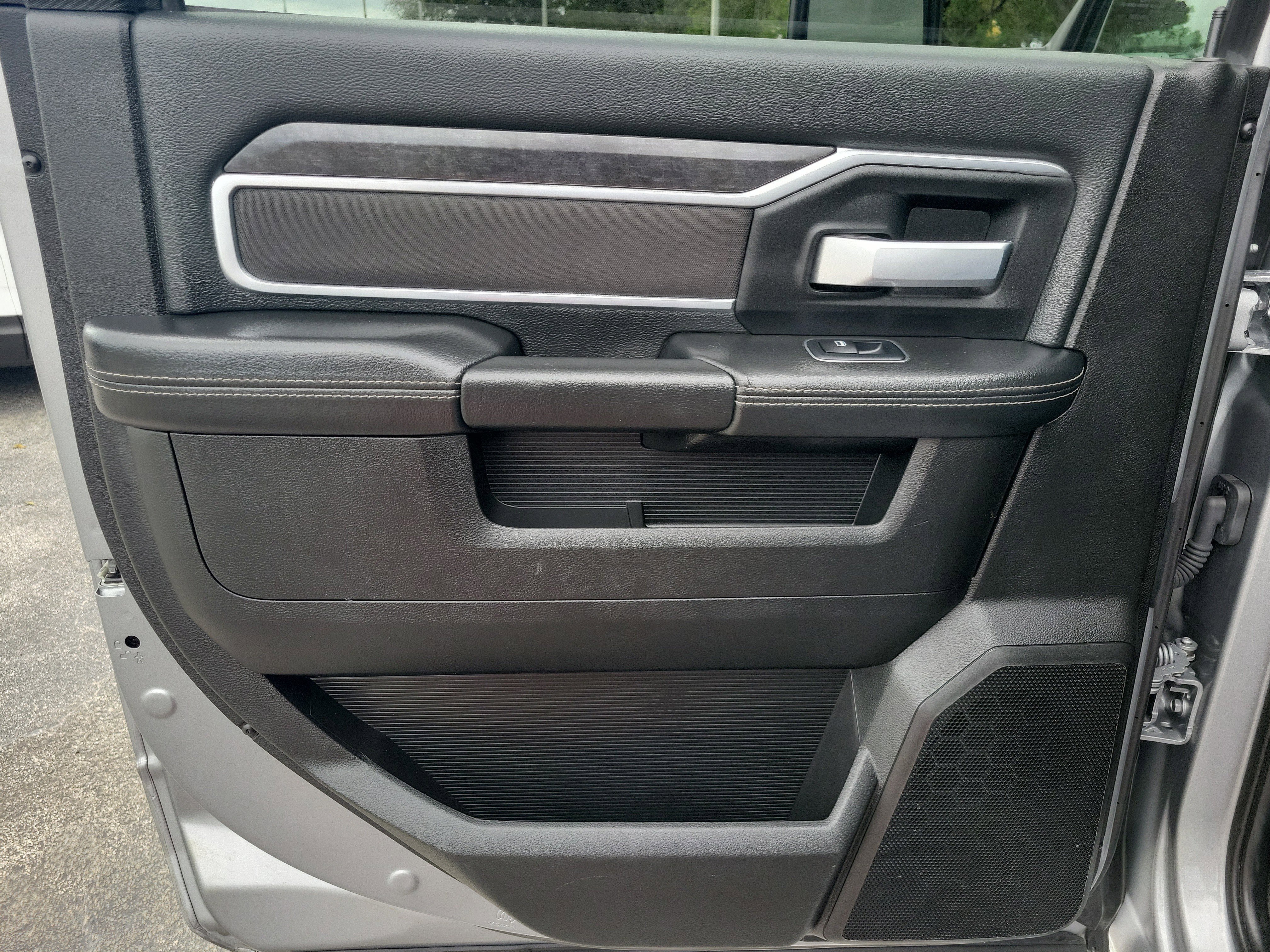 Used 2024 RAM 2500 Big Horn image 18