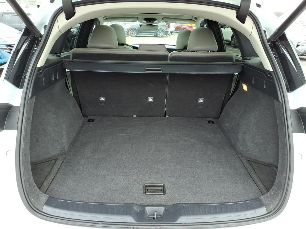 Used 2023 INFINITI QX50 Sensory AWD/4WD image 9
