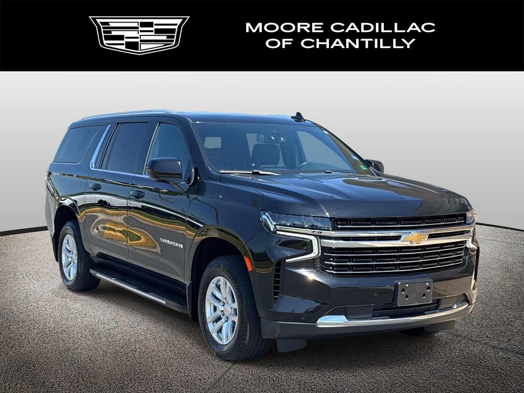 Used 2022 Chevrolet Suburban LT AWD/4WD image 1