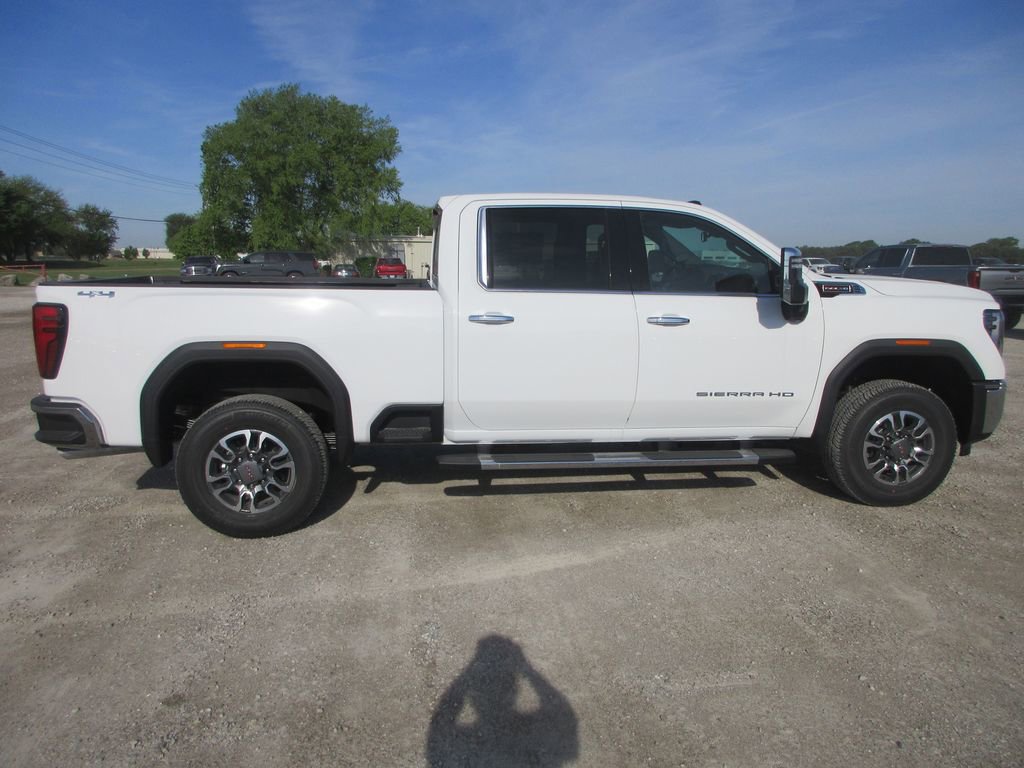 New 2026 GMC Sierra 2500 SLT w/ SLT Premium Package AWD/4WD image 3