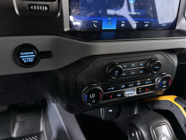Used 2023 Ford Bronco Badlands w/ Sasquatch Package AWD/4WD image 17