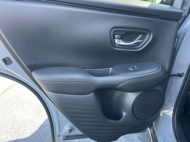 Used 2025 Honda HR-V Sport image 11