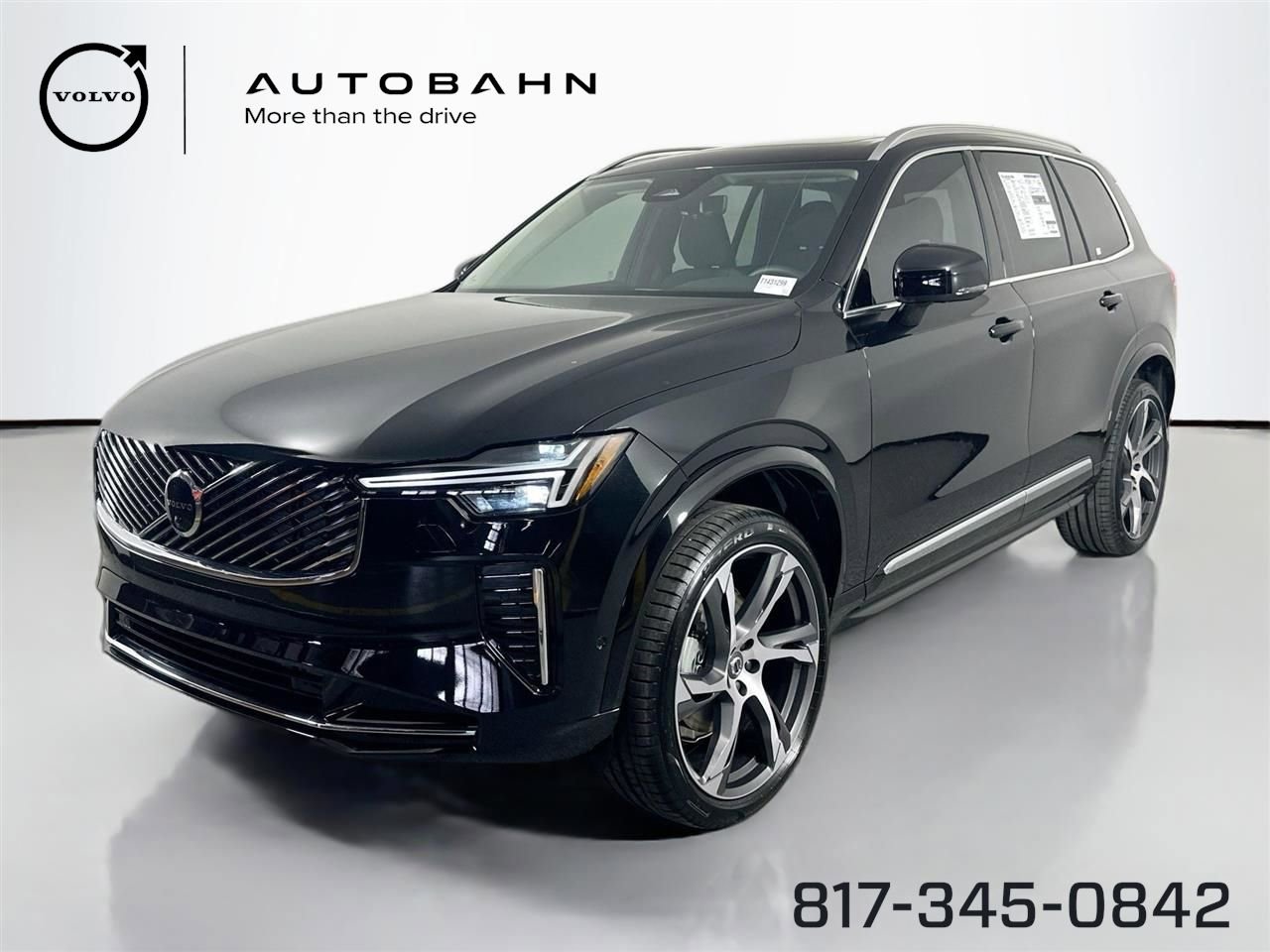 New 2026 Volvo XC90 B5 Plus w/ Protection Package Premier