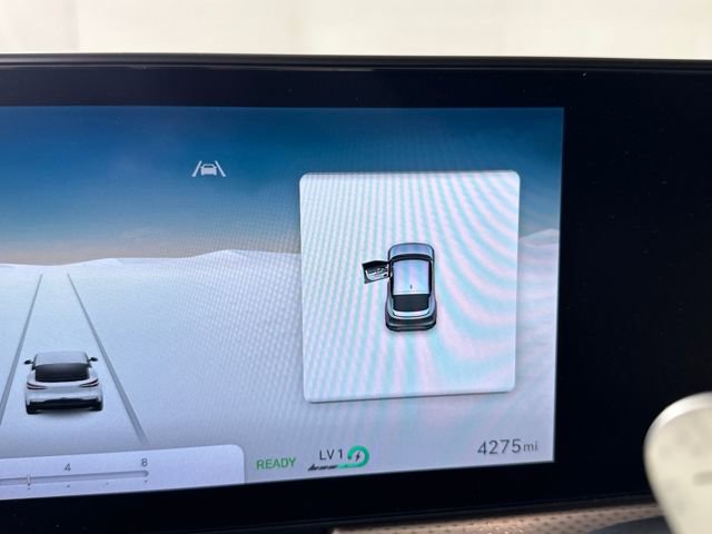 Used 2024 Genesis GV60 Advanced image 18